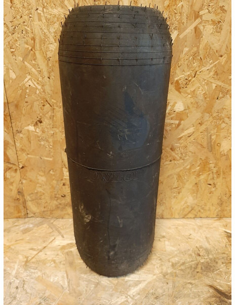 Volvo - Pneumatinė pakaba: foto 3 Volvo - Pneumatinė pakaba: foto 3