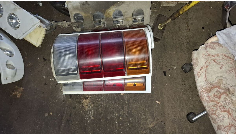 Volvo - Posūkio žibintas: foto 4 Volvo - Posūkio žibintas: foto 4