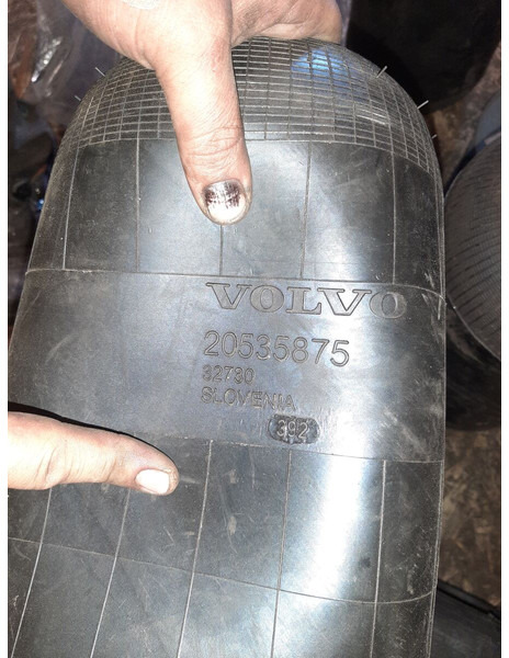 Volvo - Pneumatinė pakaba: foto 2 Volvo - Pneumatinė pakaba: foto 2