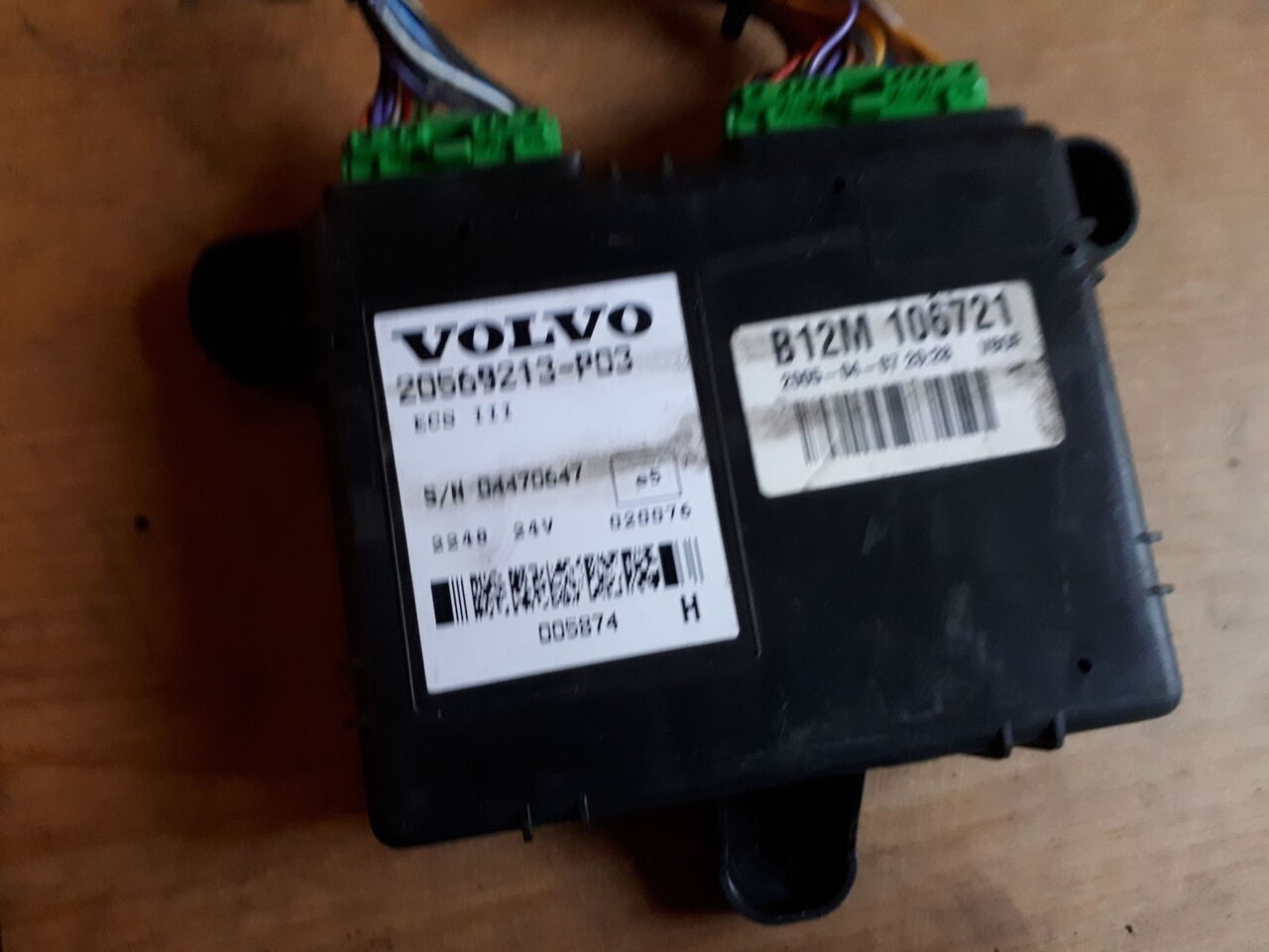 Volvo Siemts VDO 20514900-03 20569213-P03. 20744283-01. 20865208-02. Volvo B12 - Valdymo blokas - Autobusas: foto 5 Volvo Siemts VDO 20514900-03 20569213-P03. 20744283-01. 20865208-02. Volvo B12 - Valdymo blokas - Autobusas: foto 5