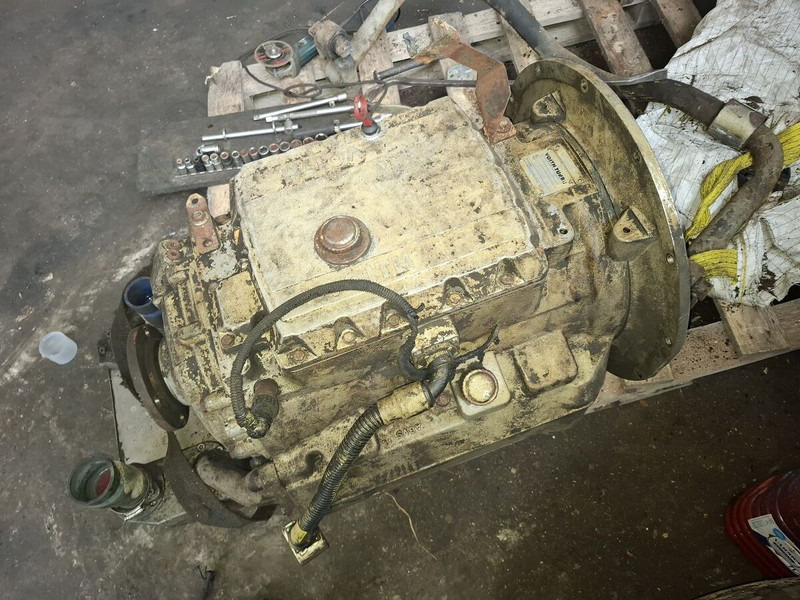 Volvo VOITH 864.5 \ 854.5 \ 854.3E. 864.3E/ 864.3/ 861/ 863 - Pavarų dėžė: foto 2 Volvo VOITH 864.5 \ 854.5 \ 854.3E. 864.3E/ 864.3/ 861/ 863 - Pavarų dėžė: foto 2