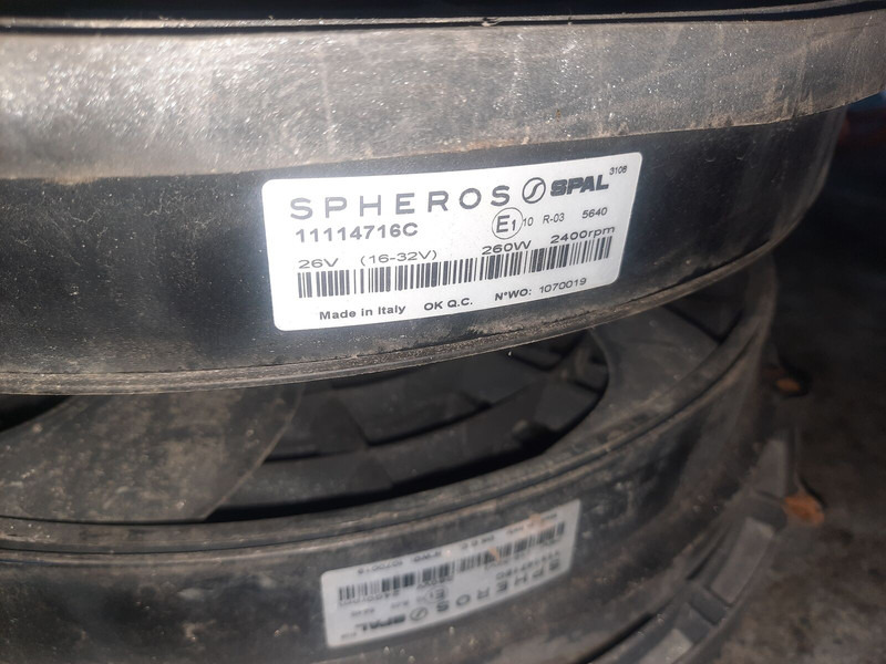 Volvo масляный мотор вентилятора SAUER DANFOSS C19.2L00888\174 - Ventiliatorius: foto 4 Volvo масляный мотор вентилятора SAUER DANFOSS C19.2L00888\174 - Ventiliatorius: foto 4