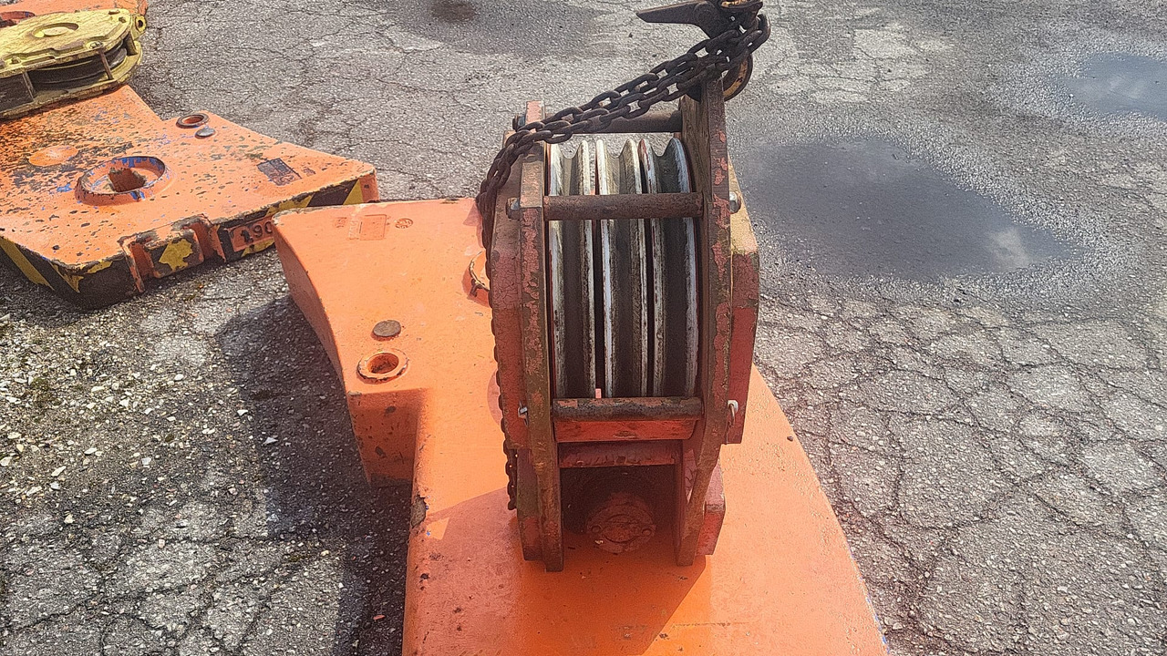 Tadano Faun hookblock - Kranas-manipuliatorius - Autokranas: foto 2 Tadano Faun hookblock - Kranas-manipuliatorius - Autokranas: foto 2