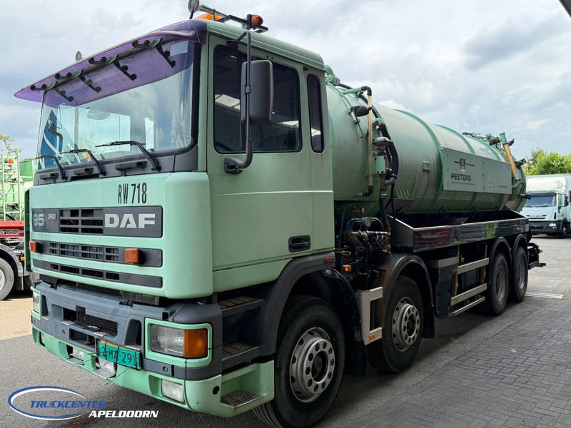 DAF XF 95.360 20400 Liter, 8x4 Steel springs - Asenizatorius: foto 3 DAF XF 95.360 20400 Liter, 8x4 Steel springs - Asenizatorius: foto 3