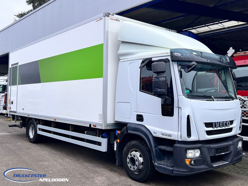 Iveco Eurocargo 150E28 175.650 km, AC, 2000 kg lift, 6 Cylinder - Furgonas sunkvežimis: foto 1 Iveco Eurocargo 150E28 175.650 km, AC, 2000 kg lift, 6 Cylinder - Furgonas sunkvežimis: foto 1