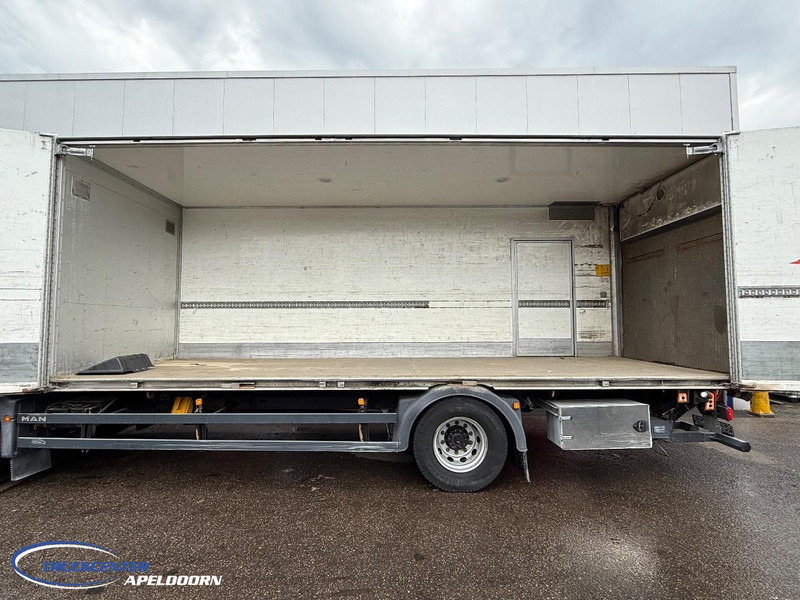 MAN TGM 19.290 Zijdeuren laadbak, 6 Cilinder, Slaapcabine, Euro 6 - Furgonas sunkvežimis: foto 2 MAN TGM 19.290 Zijdeuren laadbak, 6 Cilinder, Slaapcabine, Euro 6 - Furgonas sunkvežimis: foto 2