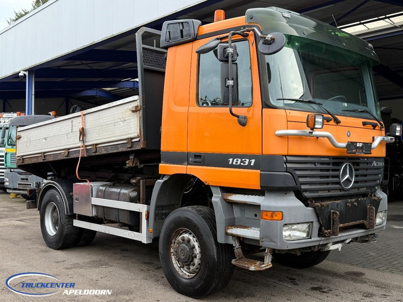 Mercedes-Benz Actros 1831 4x4 Naafreductie, Bladgeveerd, EPS, Originele kilometerstand! - Savivartis sunkvežimis: foto 1 Mercedes-Benz Actros 1831 4x4 Naafreductie, Bladgeveerd, EPS, Originele kilometerstand! - Savivartis sunkvežimis: foto 1