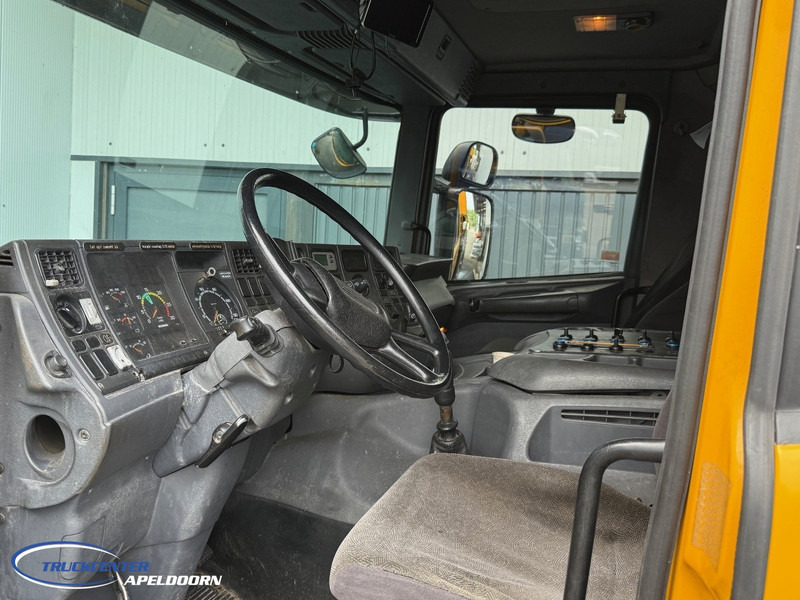 Scania P114GB8X2/4 NA 340 Tussenbak ontbreekt - Asenizatorius: foto 4 Scania P114GB8X2/4 NA 340 Tussenbak ontbreekt - Asenizatorius: foto 4