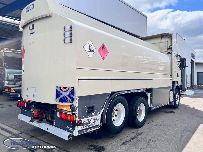 Scania R620 V8 Manuel, Retarder, 19000 liter, 5 Compartments, Pump & Hoses - Autocisterna: foto 2 Scania R620 V8 Manuel, Retarder, 19000 liter, 5 Compartments, Pump & Hoses - Autocisterna: foto 2