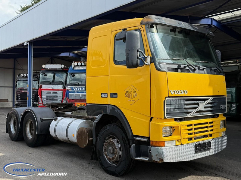 Volvo FH 12 - 420 6x4, Handgeschakeld, Euro 2, Hydrauliek - Vilkikas: foto 1 Volvo FH 12 - 420 6x4, Handgeschakeld, Euro 2, Hydrauliek - Vilkikas: foto 1