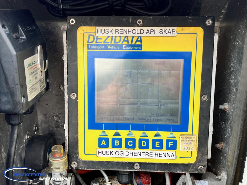 Volvo FH 500 Rohr 22150 Liter, 4 Comp., Retarder, ADR, 6x2 - Autocisterna: foto 5 Volvo FH 500 Rohr 22150 Liter, 4 Comp., Retarder, ADR, 6x2 - Autocisterna: foto 5