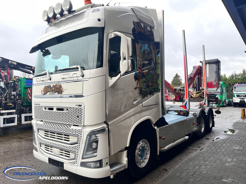 Volvo FH 750 Loglift, 6x4, Dynamic steering - Miškovežis, Sunkvežimis su kranu: foto 4 Volvo FH 750 Loglift, 6x4, Dynamic steering - Miškovežis, Sunkvežimis su kranu: foto 4