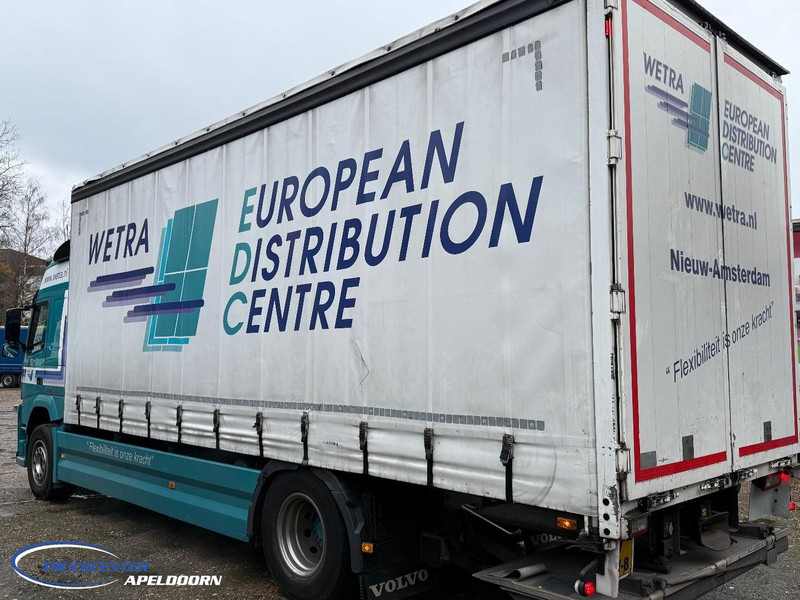 Volvo FM Schuifdak, Laadklep, Globetrotter - Tentinis sunkvežimis: foto 4 Volvo FM Schuifdak, Laadklep, Globetrotter - Tentinis sunkvežimis: foto 4