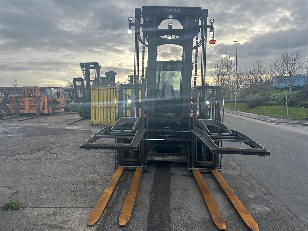 Linde H120 - Dyzelinis krautuvas: foto 3 Linde H120 - Dyzelinis krautuvas: foto 3