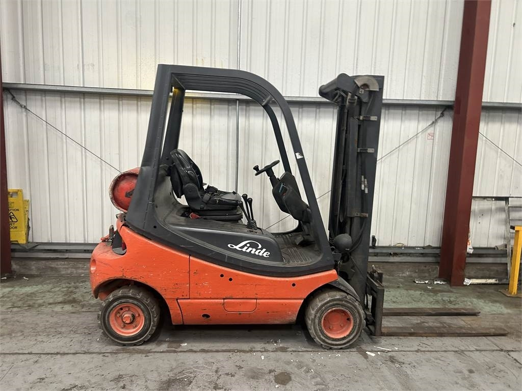 Linde H20T-03 - Dujinis krautuvas: foto 5 Linde H20T-03 - Dujinis krautuvas: foto 5