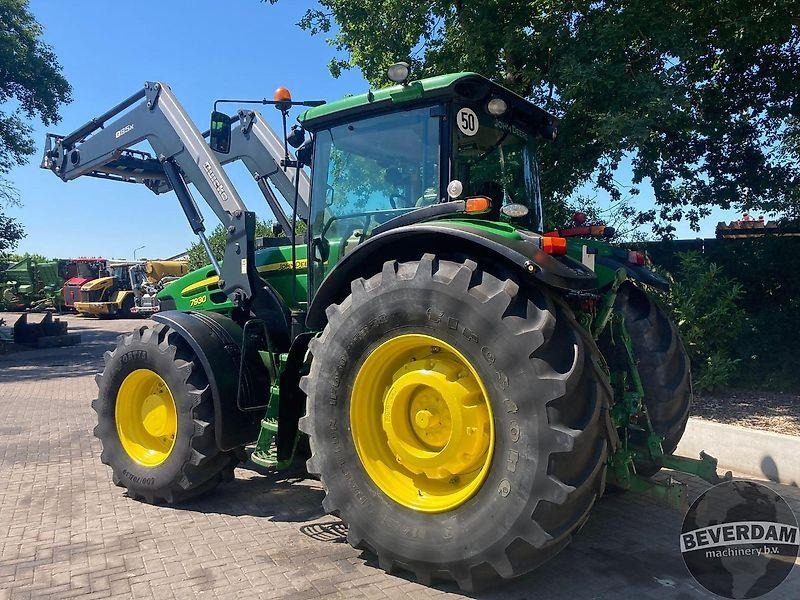 John Deere 7930 - Traktorius: foto 2 John Deere 7930 - Traktorius: foto 2