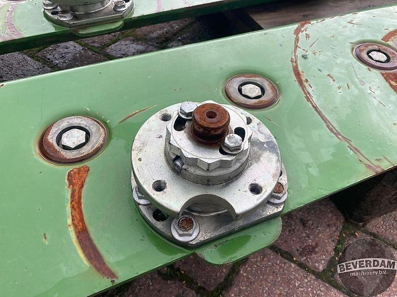 Krone maaibalken B1050CV Collect - Šienapjovė: foto 4 Krone maaibalken B1050CV Collect - Šienapjovė: foto 4