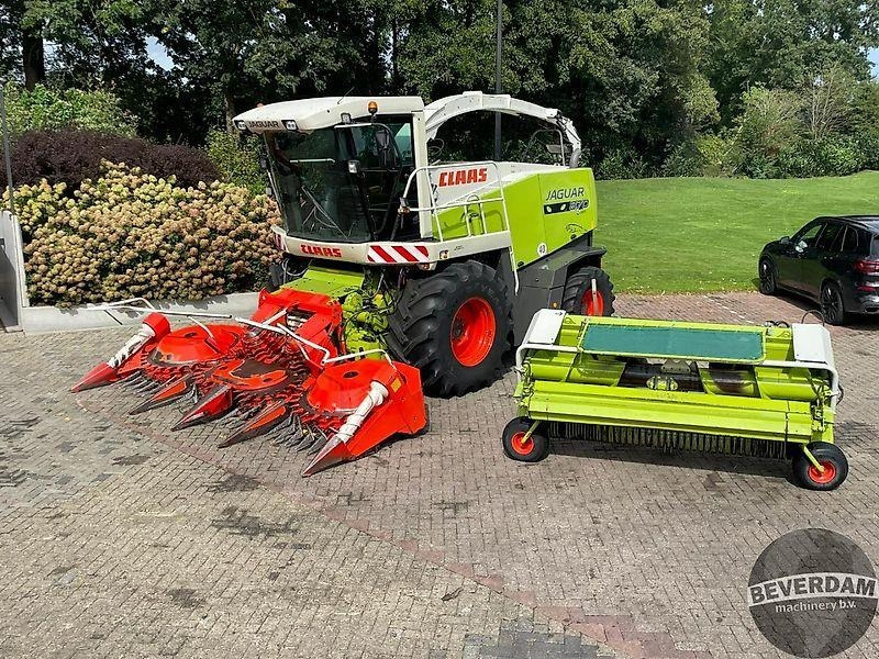 Claas Jaguar 870 492 Speedstar - Žemės ūkio technika: foto 1 Claas Jaguar 870 492 Speedstar - Žemės ūkio technika: foto 1