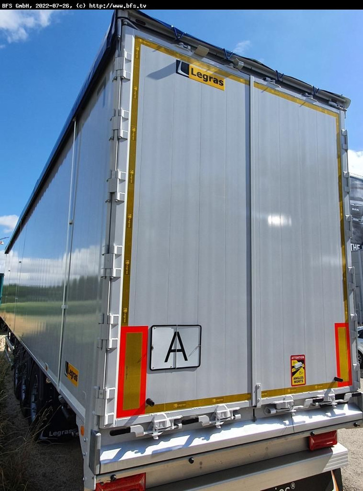 Legras Schubboden FMA LEICHT 91,4 m³, 7mm, 2/2, Seitens - Su slankiojanciomis grindimis puspriekabė: foto 3 Legras Schubboden FMA LEICHT 91,4 m³, 7mm, 2/2, Seitens - Su slankiojanciomis grindimis puspriekabė: foto 3