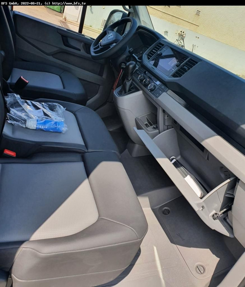 MAN TGE 3.140 4x2 F SB TGE Kühlkasten Automatik, The - Furgonas šaldytuvas: foto 4 MAN TGE 3.140 4x2 F SB TGE Kühlkasten Automatik, The - Furgonas šaldytuvas: foto 4