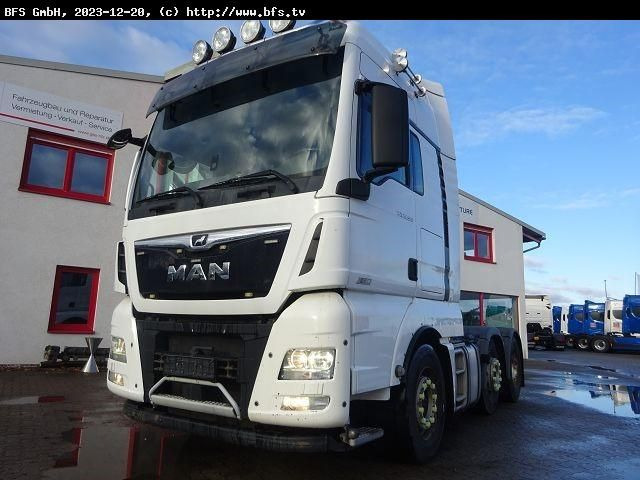 MAN TGX 26.580 6x2/4 BLS 6x2/4 Vorlaufachse - Vilkikas: foto 1 MAN TGX 26.580 6x2/4 BLS 6x2/4 Vorlaufachse - Vilkikas: foto 1