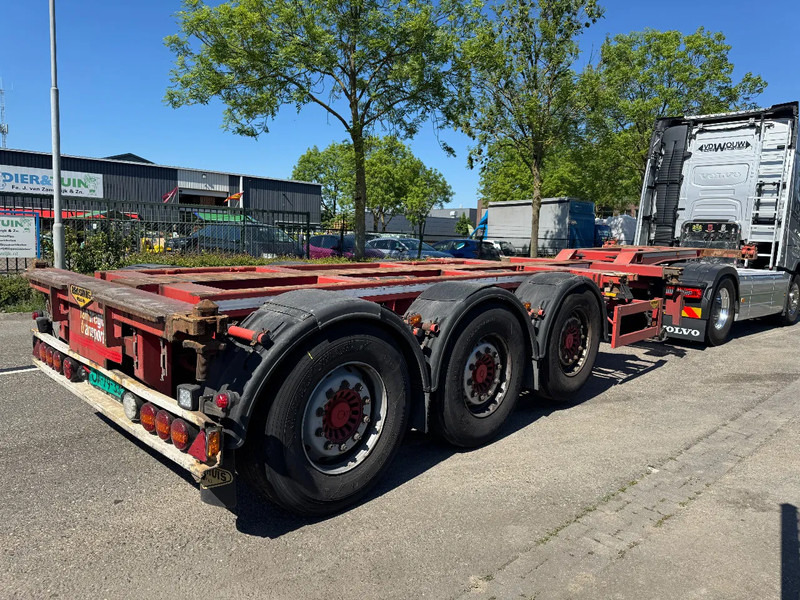 Broshuis 3 UCC-39/45 EU - 3 AXLE SAF + LIFTING AXLE - Konteineris-vežimus/ Sukeisti kūną puspriekabė: foto 2 Broshuis 3 UCC-39/45 EU - 3 AXLE SAF + LIFTING AXLE - Konteineris-vežimus/ Sukeisti kūną puspriekabė: foto 2
