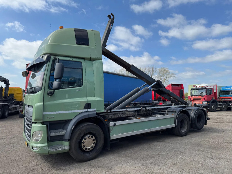 DAF CF 450 6X2 EURO 6 VDL 21T HOOK LIFTING AXLE - Hook-lift sunkvežimis: foto 1 DAF CF 450 6X2 EURO 6 VDL 21T HOOK LIFTING AXLE - Hook-lift sunkvežimis: foto 1