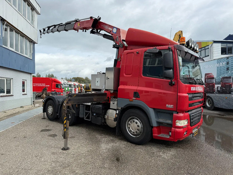 DAF CF 85.410 6X2 EURO 5 + HMF 3000K6 + REMOTE CONTROL - Sunkvežimis su kranu: foto 4 DAF CF 85.410 6X2 EURO 5 + HMF 3000K6 + REMOTE CONTROL - Sunkvežimis su kranu: foto 4