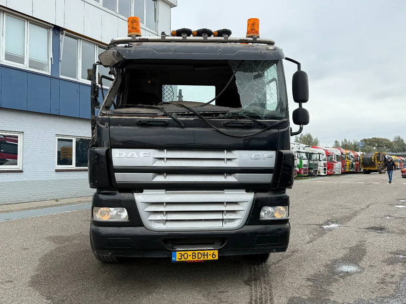 DAF CF 85.460 8X4 EURO 5 - FULL STEEL SUSP. - MANUAL GEAR - BIG AXLES + VDL HOOKLIFT - Hook-lift sunkvežimis: foto 2 DAF CF 85.460 8X4 EURO 5 - FULL STEEL SUSP. - MANUAL GEAR - BIG AXLES + VDL HOOKLIFT - Hook-lift sunkvežimis: foto 2