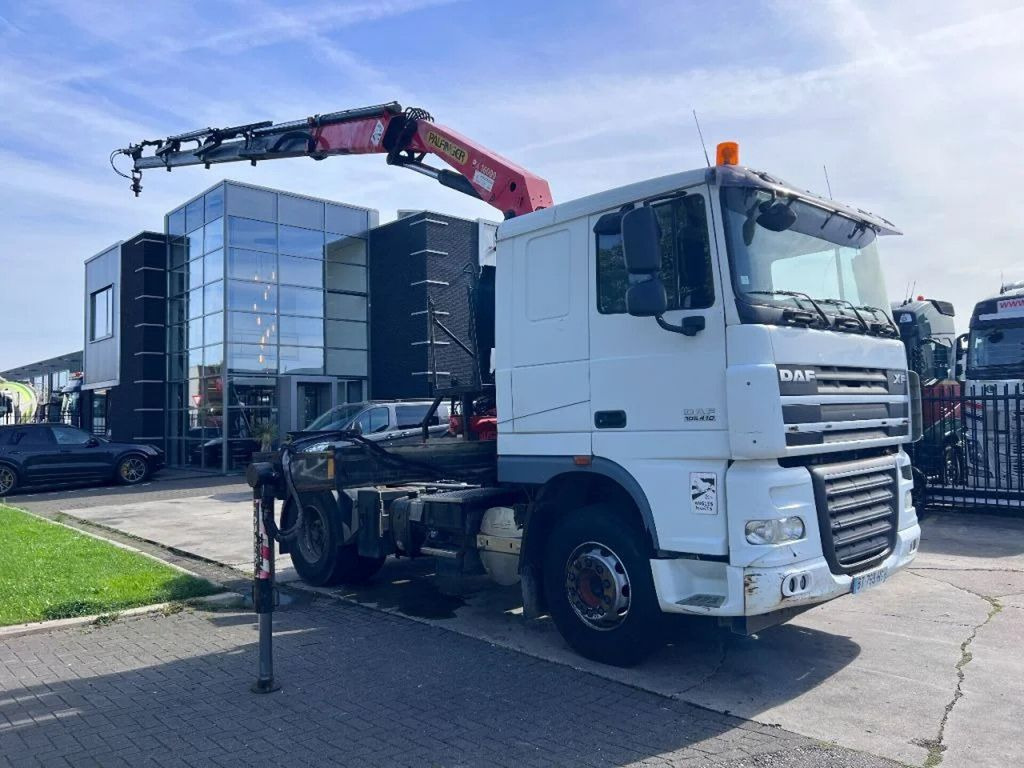 DAF XF 105.410 4X2 EURO 5 MANUAL + PALFINGER PK16000 - Sunkvežimis su kranu, Vilkikas: foto 1 DAF XF 105.410 4X2 EURO 5 MANUAL + PALFINGER PK16000 - Sunkvežimis su kranu, Vilkikas: foto 1