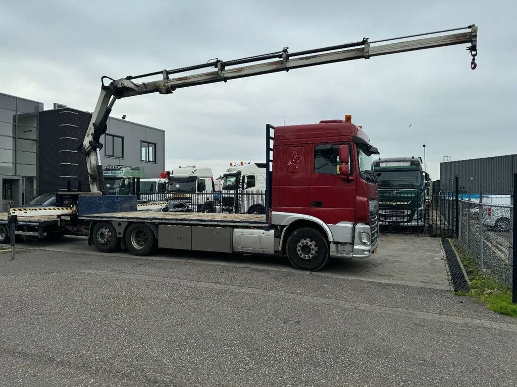 DAF XF 510 6X2 EURO 6 + HIAB 166 HI PRO + REMOTE CON - Platforminis/ Bortinis sunkvežimis, Sunkvežimis su kranu: foto 3 DAF XF 510 6X2 EURO 6 + HIAB 166 HI PRO + REMOTE CON - Platforminis/ Bortinis sunkvežimis, Sunkvežimis su kranu: foto 3
