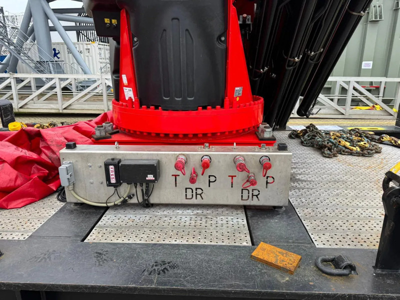 FASSI 8 x HYDR + 3 X MANUEL, REMOTE CONTROLE, WINCH 5630 KG, WITH SEPARATE BOX WITH HYDROVEN POWERPACK 30KW  AND OIL TANK. F1950RAF 2. lizingą FASSI 8 x HYDR + 3 X MANUEL, REMOTE CONTROLE, WINCH 5630 KG, WITH SEPARATE BOX WITH HYDROVEN POWERPACK 30KW  AND OIL TANK. F1950RAF 2.: foto 18