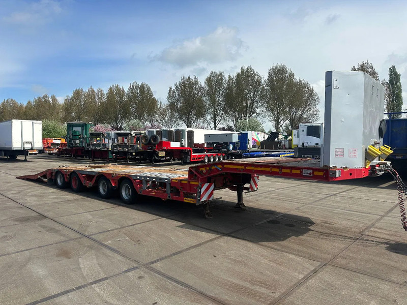 Faymonville F-S44-1AAA 4 AXLE, 2 STEERING AXLE, 7.9 METER EXTENADABLE DOUBLE RAMPS - Žemo profilio platforma puspriekabė: foto 3 Faymonville F-S44-1AAA 4 AXLE, 2 STEERING AXLE, 7.9 METER EXTENADABLE DOUBLE RAMPS - Žemo profilio platforma puspriekabė: foto 3