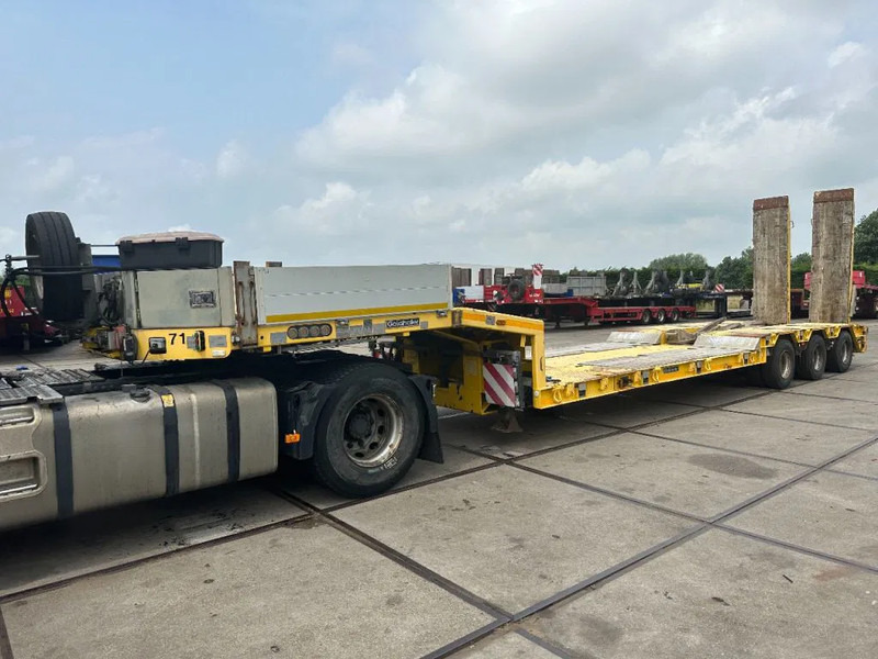 Žemo profilio platforma puspriekabė Goldhofer 3 AS GESTUURD REMOTE CONTROLE 1,2 M EXTENDABLE: foto 17 Žemo profilio platforma puspriekabė Goldhofer 3 AS GESTUURD REMOTE CONTROLE 1,2 M EXTENDABLE: foto 17