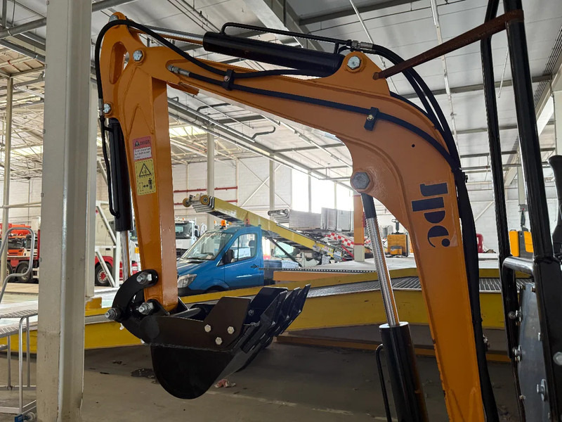 JPC HT12 + TRAILER - NEW AND UNUSED BOTH! - Mini ekskavatorius: foto 5 JPC HT12 + TRAILER - NEW AND UNUSED BOTH! - Mini ekskavatorius: foto 5