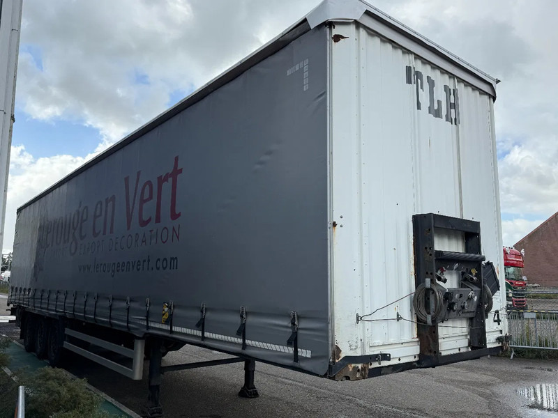 Kässbohrer XS - 3 AXLE - SAF + SLIDING ROOF - DISC BRAKES - Tentinė puspriekabė: foto 3 Kässbohrer XS - 3 AXLE - SAF + SLIDING ROOF - DISC BRAKES - Tentinė puspriekabė: foto 3