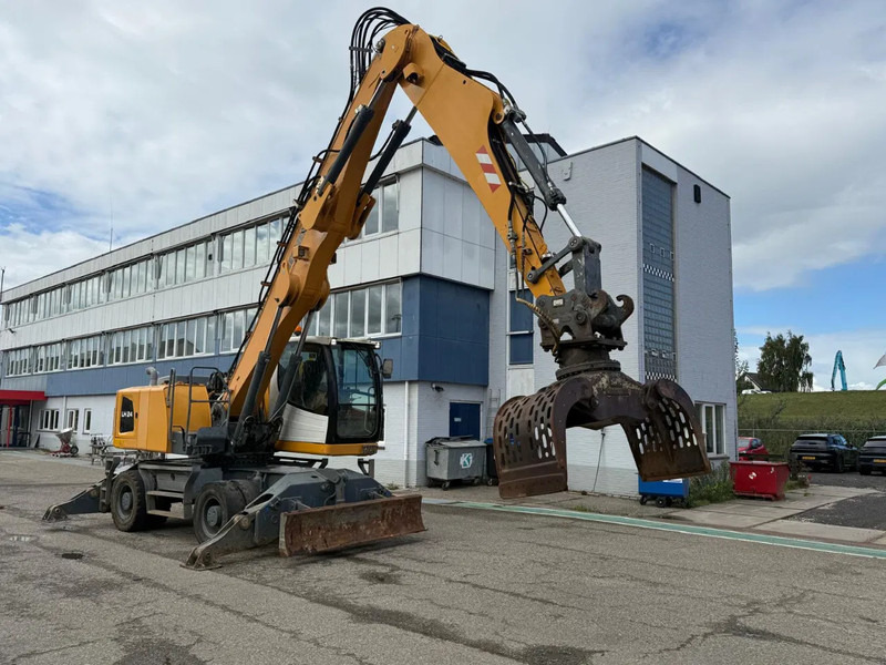 Liebherr LH 24 M LITRONIC DUTCH REGISTRATION LANDBOUW KENTEKEN - Ekskavatorius su ilga strėle: foto 1 Liebherr LH 24 M LITRONIC DUTCH REGISTRATION LANDBOUW KENTEKEN - Ekskavatorius su ilga strėle: foto 1