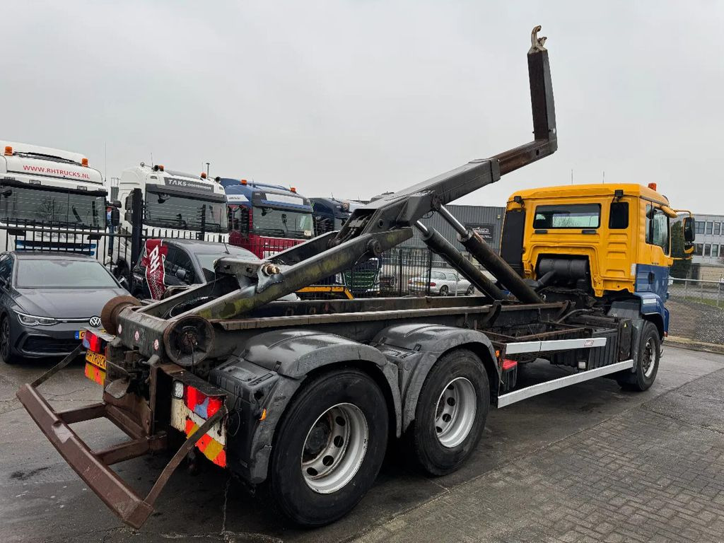 MAN TGA 28.440 6X2 - EURO 4 + VDL HOOK + LIFT AXLE - Hook-lift sunkvežimis: foto 4 MAN TGA 28.440 6X2 - EURO 4 + VDL HOOK + LIFT AXLE - Hook-lift sunkvežimis: foto 4
