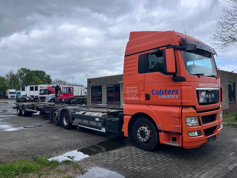 MAN TGX 26.440 XLX 6X2 + HANGER EURO 5 - BDF CHASSIS + RETARDER - Konteineris-vežimus/ Sukeisti kūną sunkvežimis: foto 1 MAN TGX 26.440 XLX 6X2 + HANGER EURO 5 - BDF CHASSIS + RETARDER - Konteineris-vežimus/ Sukeisti kūną sunkvežimis: foto 1