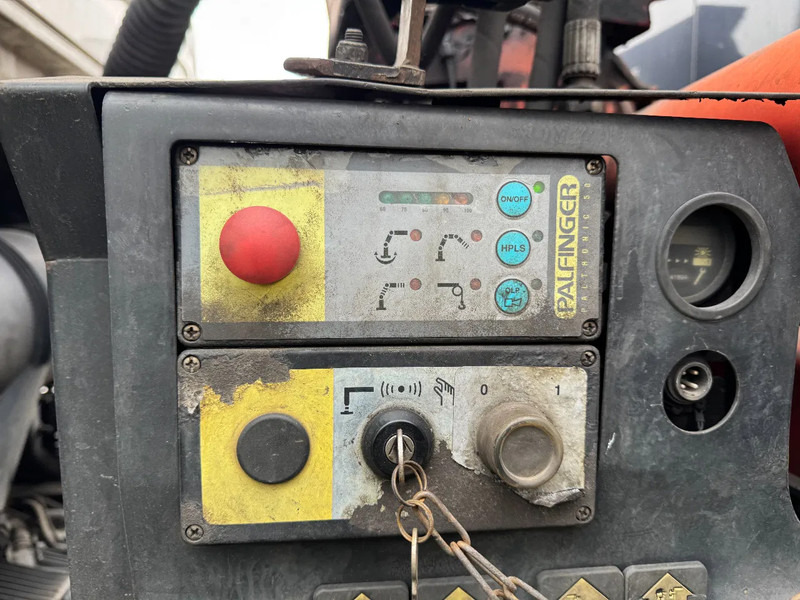 Tentinis sunkvežimis, Sunkvežimis su kranu MAN TGX 26.480 6X2 - EURO 6 + PALFINGER PK20002 + REMOTE + LECITRAILER HANGER: foto 10