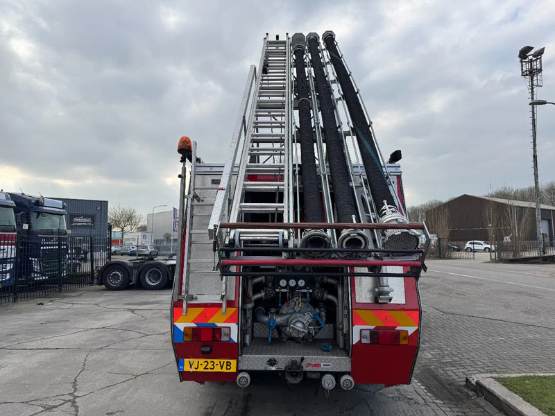 Mercedes-Benz 1117 - FULL EQUIPMENT INCLUDED FIRE TRUCK + LADDERLIFT + TÜV 12-2025 - Gaisrinė mašina: foto 5 Mercedes-Benz 1117 - FULL EQUIPMENT INCLUDED FIRE TRUCK + LADDERLIFT + TÜV 12-2025 - Gaisrinė mašina: foto 5