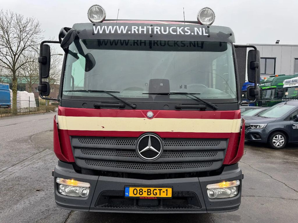 Mercedes-Benz Atego 1016 4X2 - EURO 6 + DHOLLANDIA LIFT - Furgonas sunkvežimis: foto 2 Mercedes-Benz Atego 1016 4X2 - EURO 6 + DHOLLANDIA LIFT - Furgonas sunkvežimis: foto 2