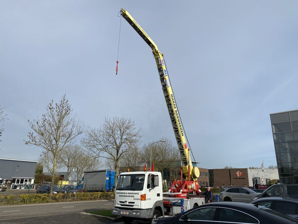 Nissan ATLEON 140 + KLAAS ALU-KRAN 28 METER MET REMOTE - Sunkvežimis su kranu: foto 4 Nissan ATLEON 140 + KLAAS ALU-KRAN 28 METER MET REMOTE - Sunkvežimis su kranu: foto 4