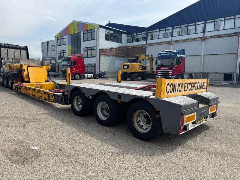 Nooteboom EURO 60-03K 6 METER EXTENDABLE 3X STEERING BPW AXLE - Žemo profilio platforma puspriekabė: foto 5 Nooteboom EURO 60-03K 6 METER EXTENDABLE 3X STEERING BPW AXLE - Žemo profilio platforma puspriekabė: foto 5