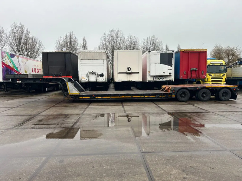 Nooteboom OSDBAZ-45VV, 3 AXLE STEERING, 3,6 M EXTENDABLE - Žemo profilio platforma puspriekabė: foto 1 Nooteboom OSDBAZ-45VV, 3 AXLE STEERING, 3,6 M EXTENDABLE - Žemo profilio platforma puspriekabė: foto 1