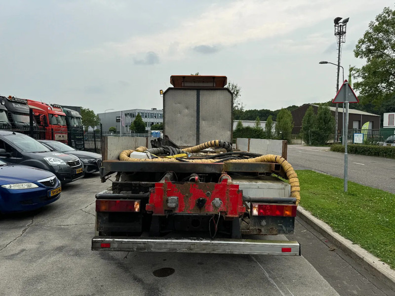 Scania R143-500 V8 6X4 + MANUAL GEARBOX - Platforminis/ Bortinis sunkvežimis: foto 5 Scania R143-500 V8 6X4 + MANUAL GEARBOX - Platforminis/ Bortinis sunkvežimis: foto 5