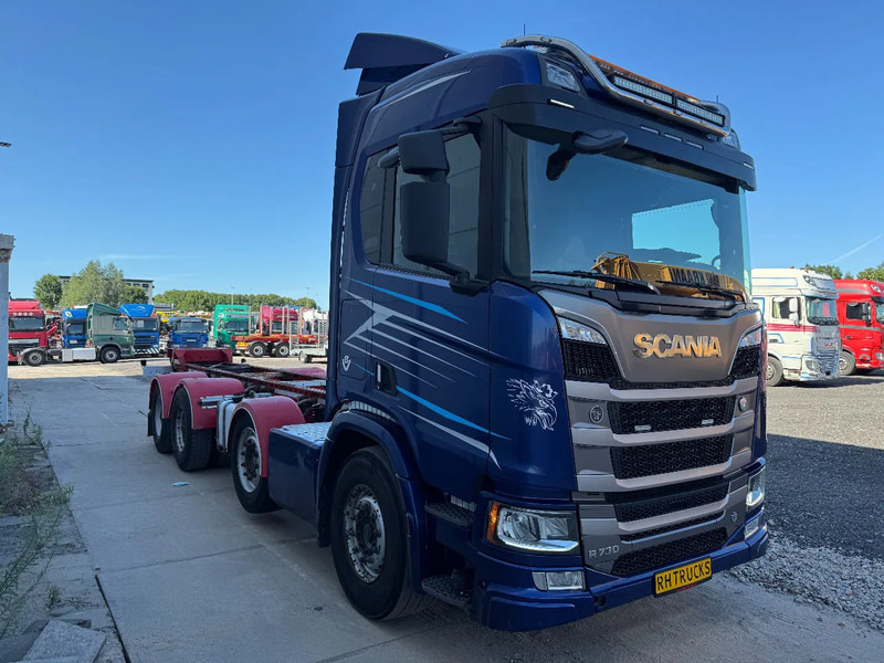 Scania R730 V8 8X4 EURO 6 HUB REDUCTION RETARDER - Važiuoklės sunkvežimis: foto 3 Scania R730 V8 8X4 EURO 6 HUB REDUCTION RETARDER - Važiuoklės sunkvežimis: foto 3