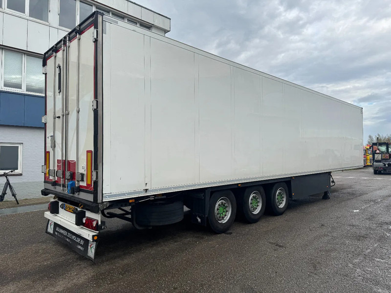Schmitz Cargobull SCB*S3B + SLXi 300 THERMO KING D&E - DOPPELSTOCK - Refrižeratorius puspriekabė: foto 4 Schmitz Cargobull SCB*S3B + SLXi 300 THERMO KING D&E - DOPPELSTOCK - Refrižeratorius puspriekabė: foto 4