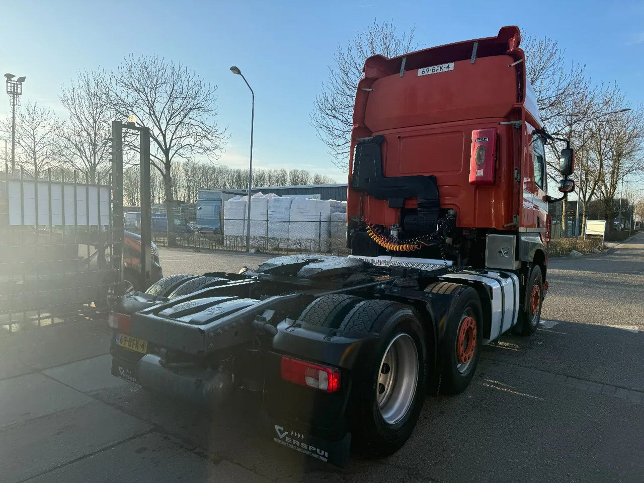 DAF CF 460 6X2 - EURO 6 + LIFT/STEERING AXLE DAF CF 460 6X2 - EURO 6 + LIFT/STEERING AXLE - Vilkikas: foto 5 DAF CF 460 6X2 - EURO 6 + LIFT/STEERING AXLE DAF CF 460 6X2 - EURO 6 + LIFT/STEERING AXLE - Vilkikas: foto 5
