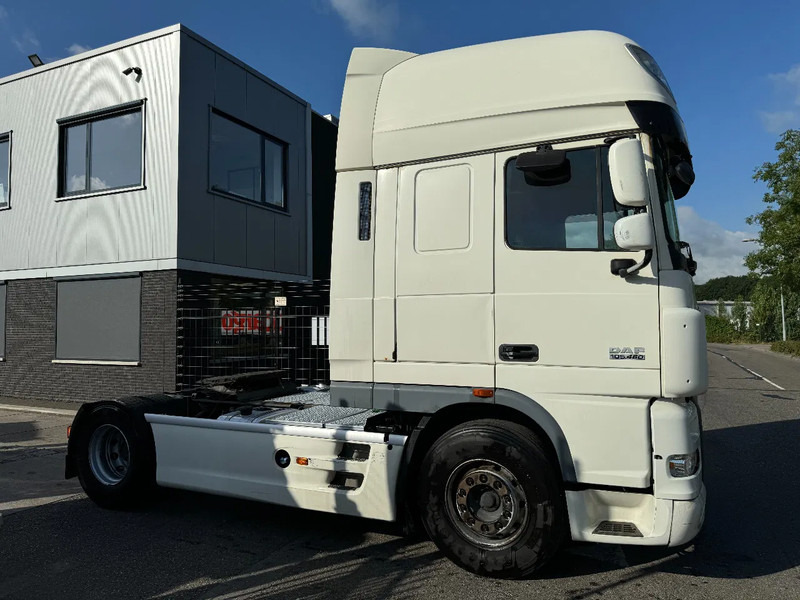 DAF XF 105.460 4X2 EURO 5 HYDRAULIC - Vilkikas: foto 4 DAF XF 105.460 4X2 EURO 5 HYDRAULIC - Vilkikas: foto 4